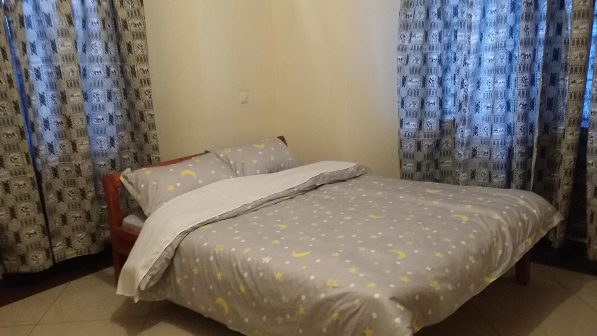Evergreen Heights Bed and Breakfast Ναϊρόμπι Εξωτερικό φωτογραφία